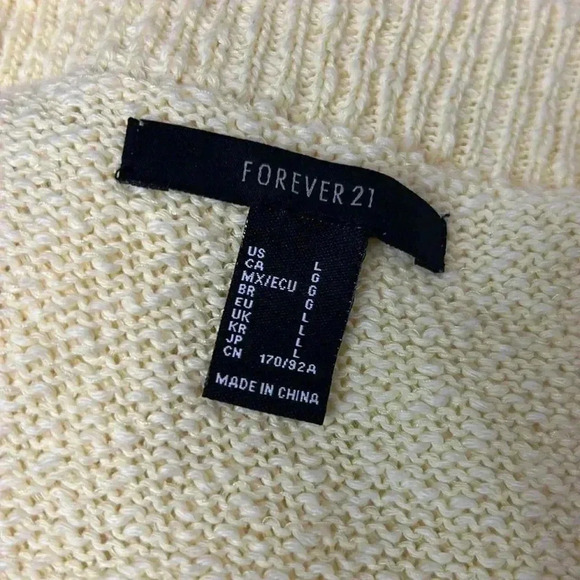 Forever 21 Cable Knit Sweater Vest Yellow, Medium 100% cotton V-neck - Picture 6 of 7